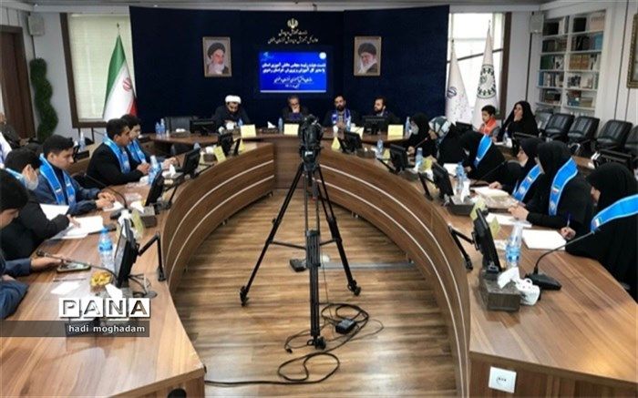 رسالت مجلس دانش آموزی ، ارائه راهکار عملی در کنار بیان مشکلات است