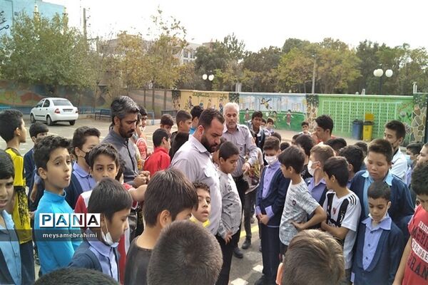 برگزاری مانور پدافندغیرعامل در منطقه کهریزک