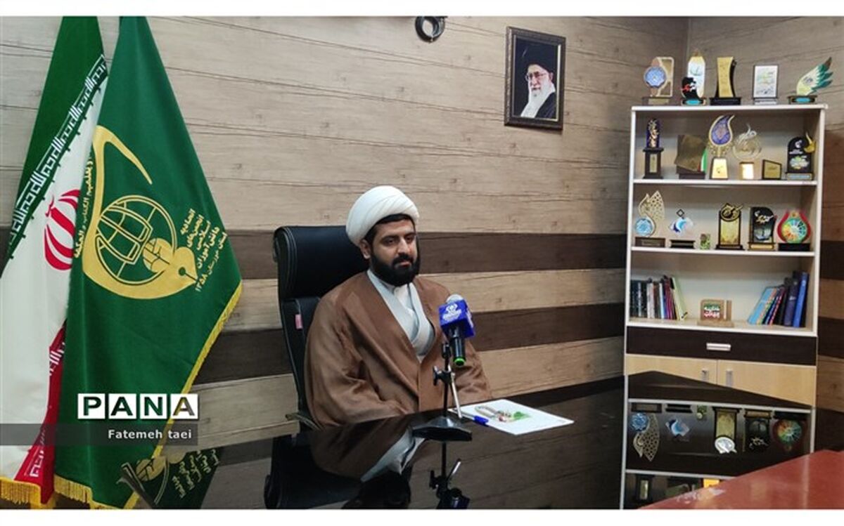 مشاهیر و مفاخر یکی از نمادهای اصلی هویتی یک کشور است/ فیلم