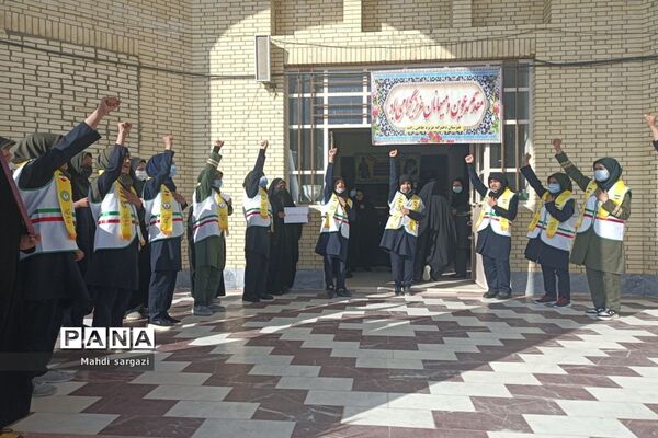 نمایشگاه پدافند غیرعامل در هامون