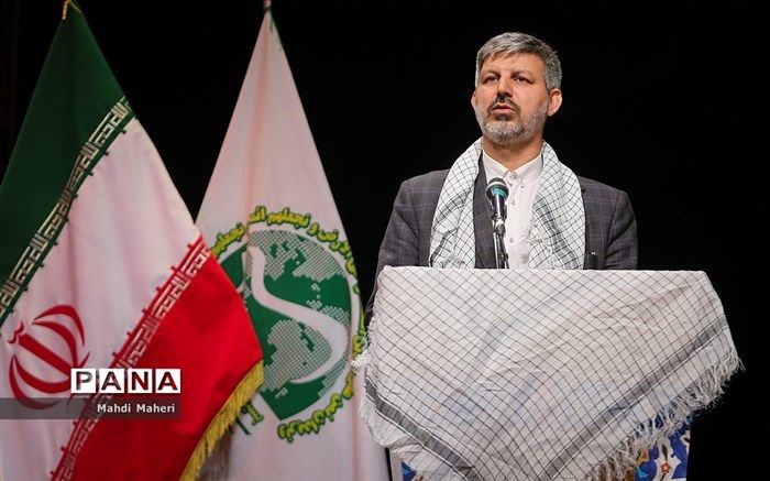 پیام اصغر باقرزاده به‌مناسبت هفته بسیج دانش‌آموزی و روز دانش‌آموز