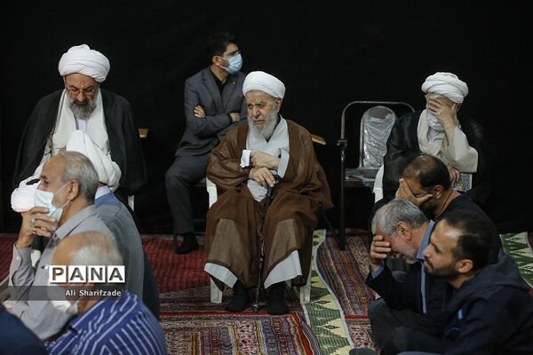 مراسم تشییع پیکر آیت‌ الله اختری