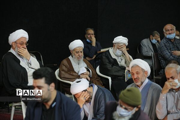 مراسم تشییع پیکر آیت‌ الله اختری