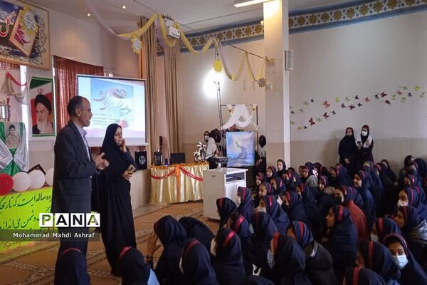 زنگ استکبار ستیزی همزمان با روز ایثار شهرستان نایین