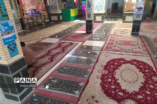 غبارروبی گلزار شهدای شهرستان اقلید