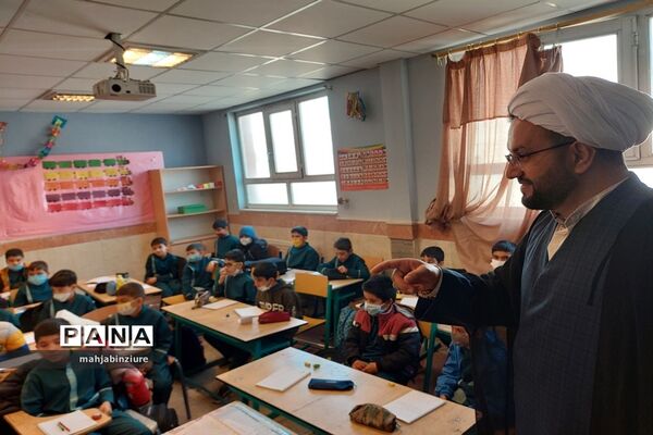 افتتاحیه طرح مصباح‌الهدی در دبستان پیامبر اعظم ( ص) فیروزکوه
