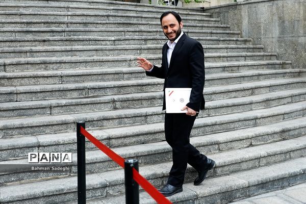 حاشیه جلسه هیات دولت - ۱۱ آبان