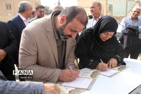 کلنگ زنی پروژه مشارکتی سالن چند منظوره شهید رضا نگهبان در بهبهان