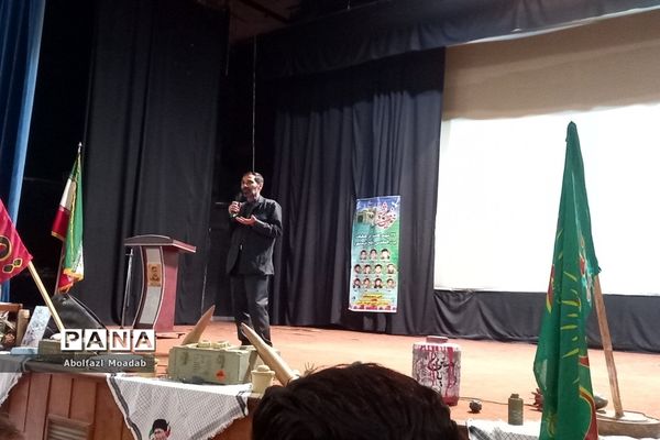 یادواره شهدای دانش‌آموز در کاشمر