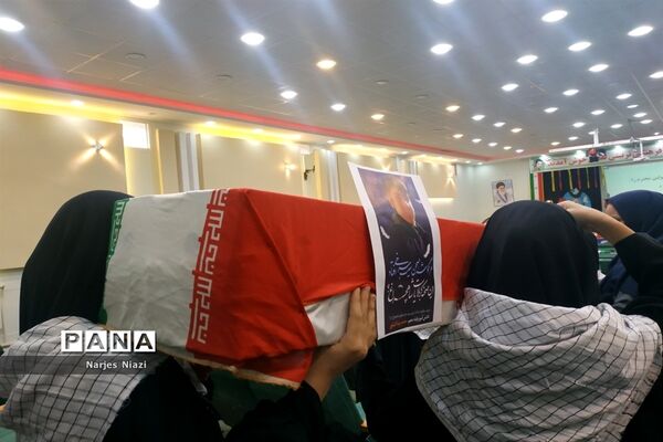 برگزاری یادواره شهدا دانش‌آموزی درکاشمر