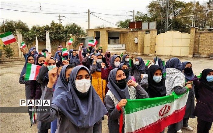 زنگ استکبارستیزی در آموزشگاه آیت‌الله سعیدی جعفرآباد نواخته شد