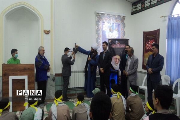 نواختن زنگ استکبارستیزی در مدارس شهرستان عباس آباد