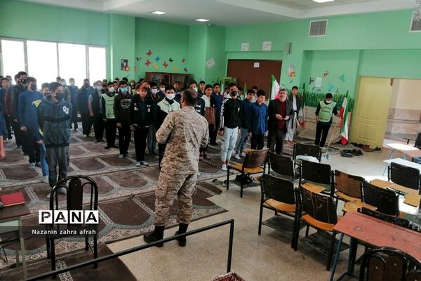 برگزاری نشست بصیرتی جهاد تبیین در رودهن