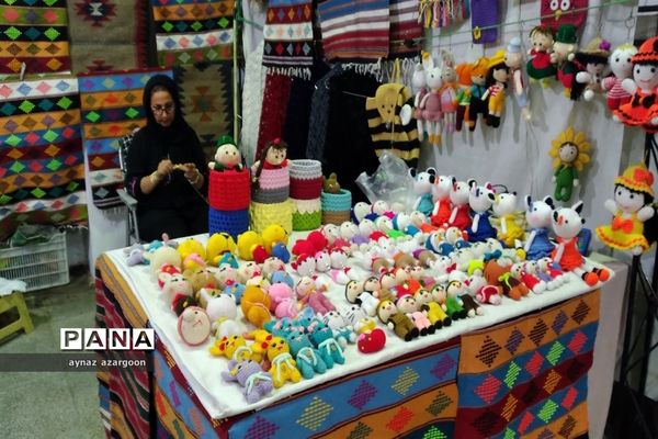 نمایشگاه صنایع‌دستی در قائمشهر