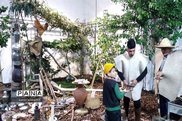 نمایشگاه صنایع‌دستی در قائمشهر