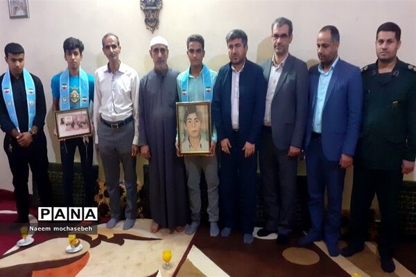 دیدار با خانواده شهدا در شادگان به مناسبت روز ۱۳ آبان