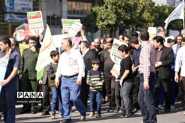 راهپیمایی روز دانش‌آموز در بهنمیر