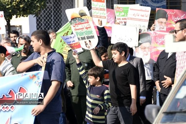 راهپیمایی روز دانش‌آموز در بهنمیر