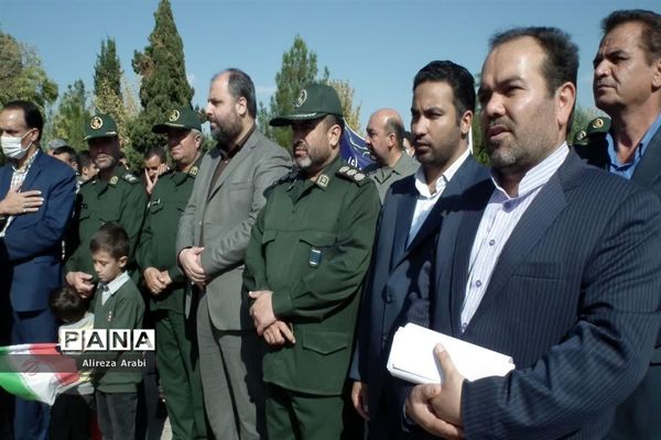 حماسه حضور پرشور مردم کاشمر در راهپیمایی یوم الله ۱۳ آبان