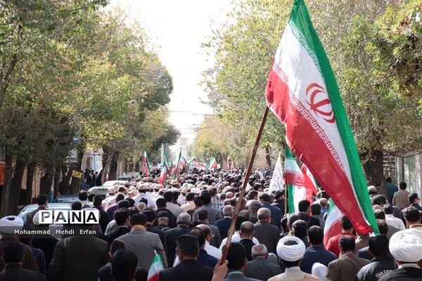 حضور با شکوه مردم آباده در راهپیمایی 13 آبان