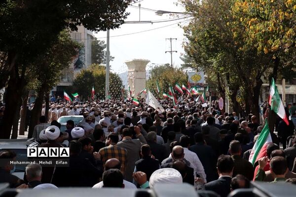 حضور با شکوه مردم آباده در راهپیمایی 13 آبان