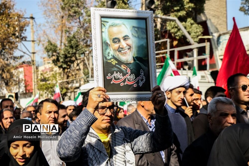 راهپیمایی یوم الله ۱۳ آبان در ارومیه
