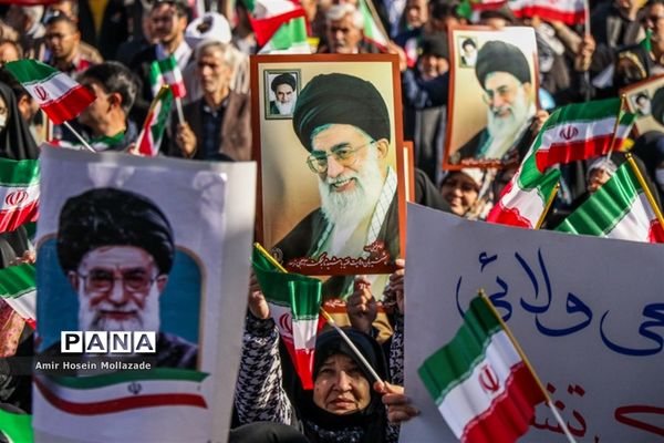 راهپیمایی یوم الله ۱۳ آبان در ارومیه