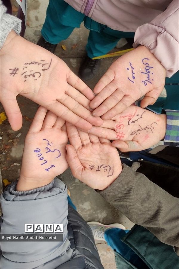 راهپیمایی 13 آبان در شهرستان خرم بید استان فارس