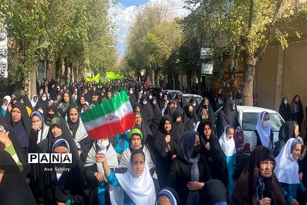 راهپیمایی 13 آبان در شهرستان آباده