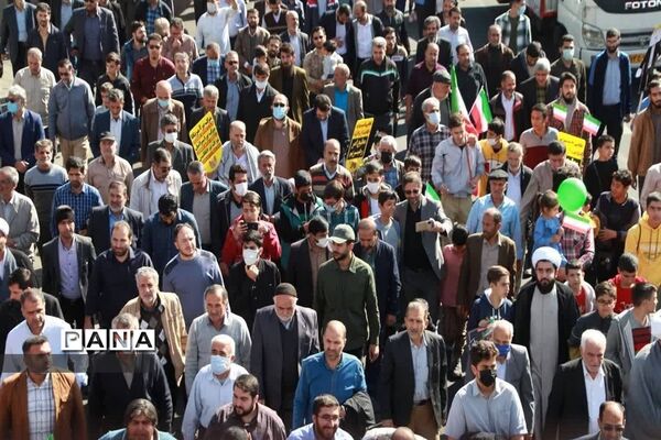 برگزاری راهپیمایی یوم الله ۱۳ آبان در شهرستان ساوجبلاغ