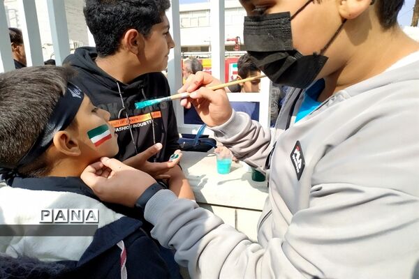 راهپیمایی 13 آبان در شاهین شهر
