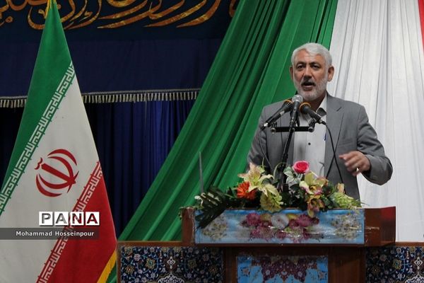 راهپیمایی پرشکوه یوم‌الله ۱۳ آبان در بهارستان‌دو