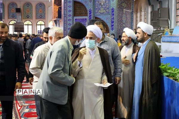 اقامه نماز جمعه در ساری