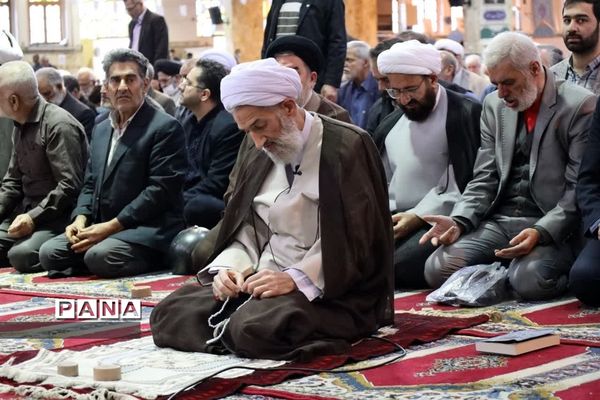 اقامه نماز جمعه در ساری