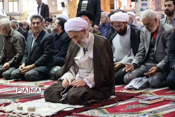 اقامه نماز جمعه در ساری