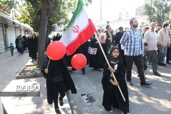 راهپیمایی 13 آبان در محمود آباد