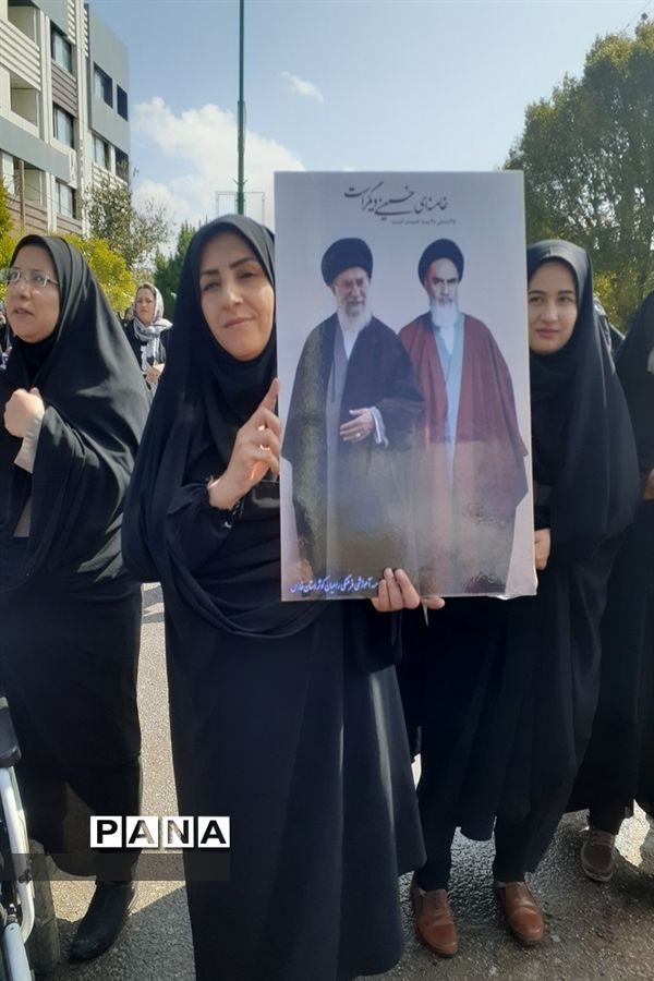 راهپیمایی ۱۳ آبان در مشهد مرغاب