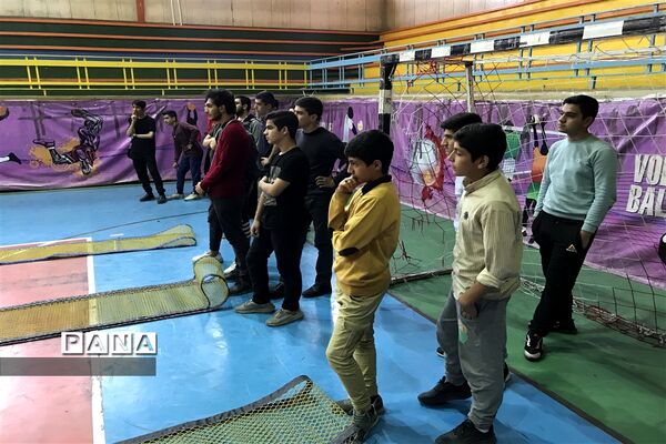 اجرای بازی‌های تشکیلاتی پیشتازان به‌مناسبت روز دانش‌آموز