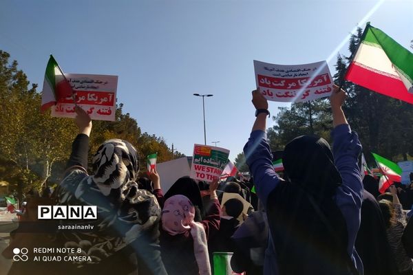 راهپیمایی 13 آبان در قزوین-2