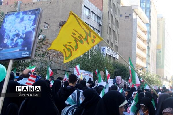 اجتماع بزرگ و سراسری ۱۳ آبان در خیابان طالقانی