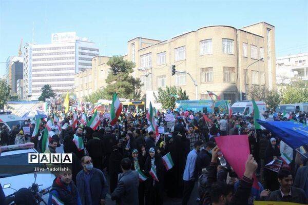 اجتماع بزرگ و سراسری ۱۳ آبان در خیابان طالقانی