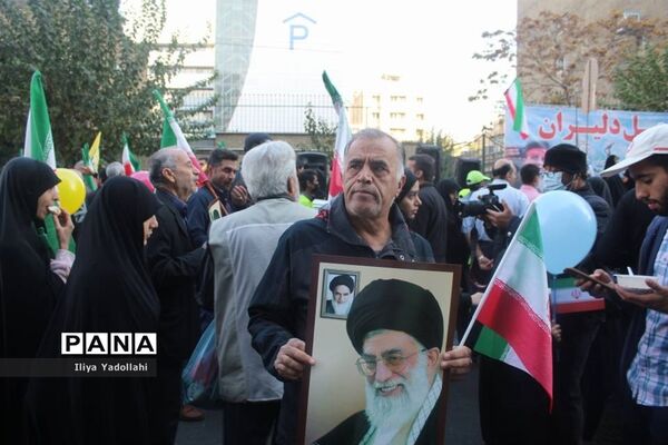 اجتماع بزرگ و سراسری ۱۳ آبان در خیابان طالقانی