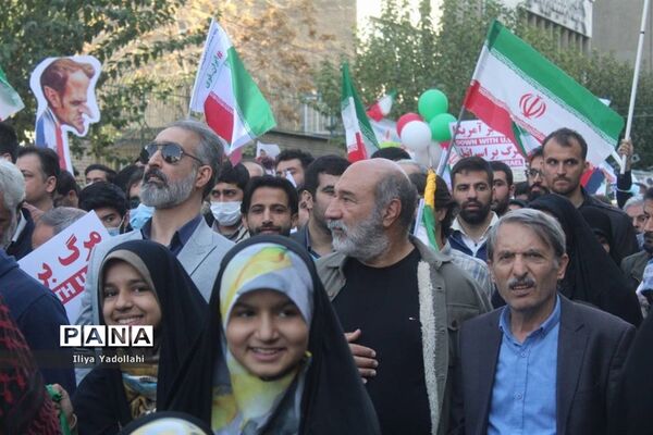 اجتماع بزرگ و سراسری ۱۳ آبان در خیابان طالقانی