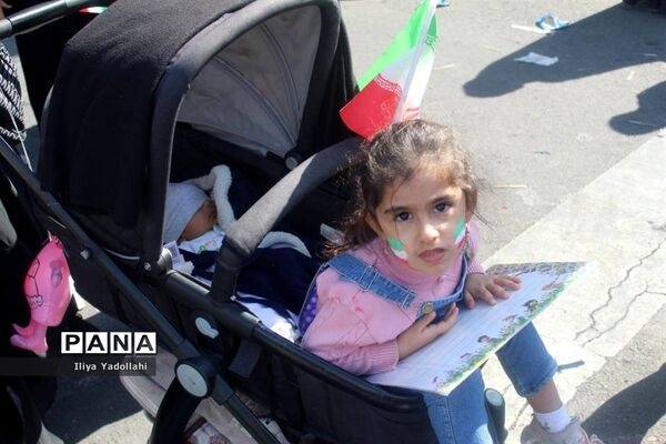 اجتماع بزرگ و سراسری ۱۳ آبان در خیابان طالقانی
