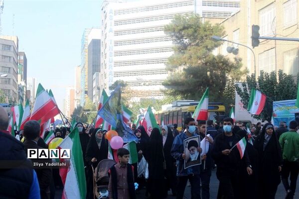 اجتماع بزرگ و سراسری ۱۳ آبان در خیابان طالقانی