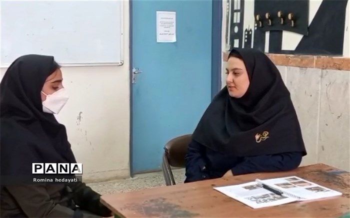 دغدغه آموزش همراه با روابط صمیمانه با دانش‌آموزان، کانون عشق در حرفه معلمی است/ فیلم