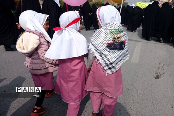 راهپیمایی ‌13 آبان در شهرستان کوشک