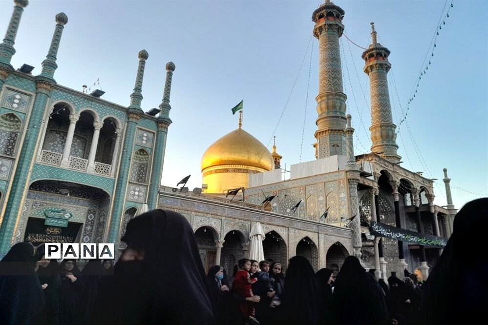 شهادت بانوی آب و آیینه