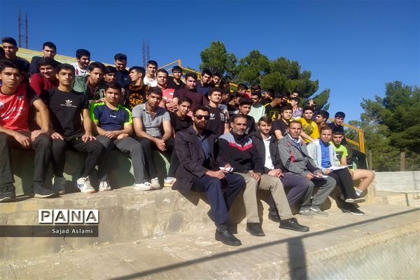 مسابقات ورزشی رشته‌های دو‌میدانی در دوره متوسطه دوم پسران