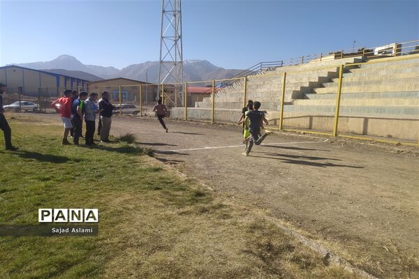 مسابقات ورزشی رشته‌های دو‌میدانی در دوره متوسطه دوم پسران